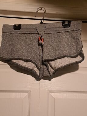 Roxy- Light Gray Terry Lounge Shorts Woman's baggy Jogger Style Casual comfort